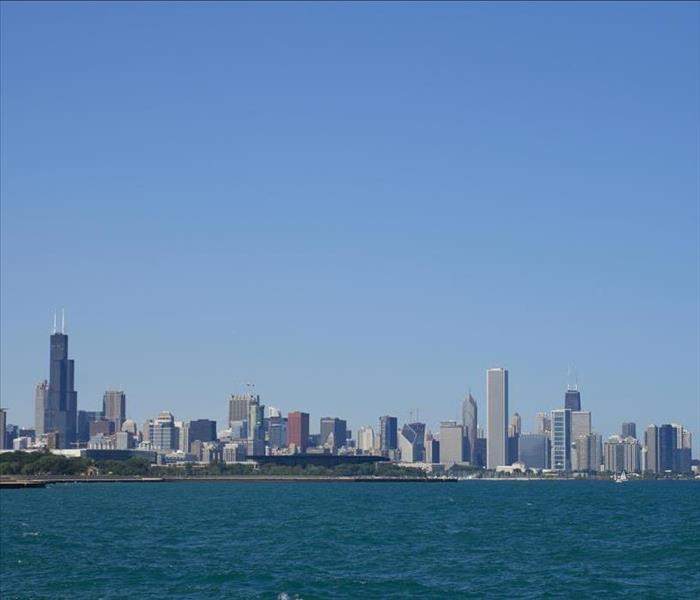 Chicago skyline with a lake in the foreground